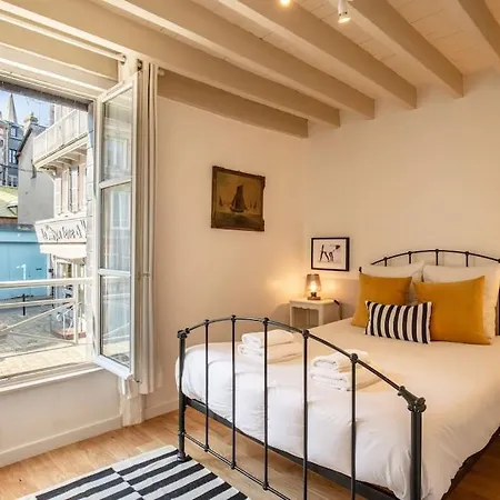 La Belle Place Apartment